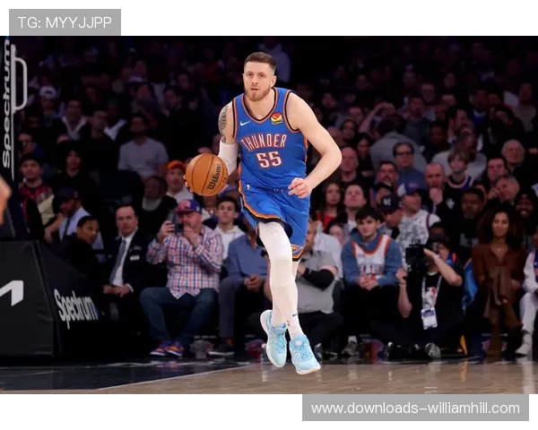 霍姆格伦与哈尔滕施泰因联手筑起雷霆坚固内线护筐长城 霍姆格伦与哈尔滕施泰因联手筑起雷霆坚固内线护筐长城